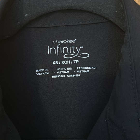 Infinity Cherokee 40” Nurse Lab Coat for Women With 2 Pockets - Picture 6 of 7